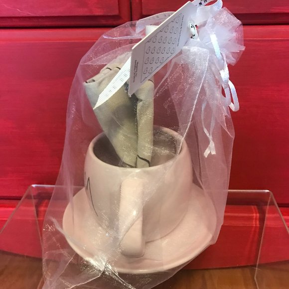 Rae Dunn Mom Tea cup and towel gift set NWT Mother's Day - Picture 4 of 9